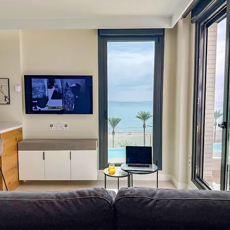Beves Sea & Smart Work - El Principito Apartment